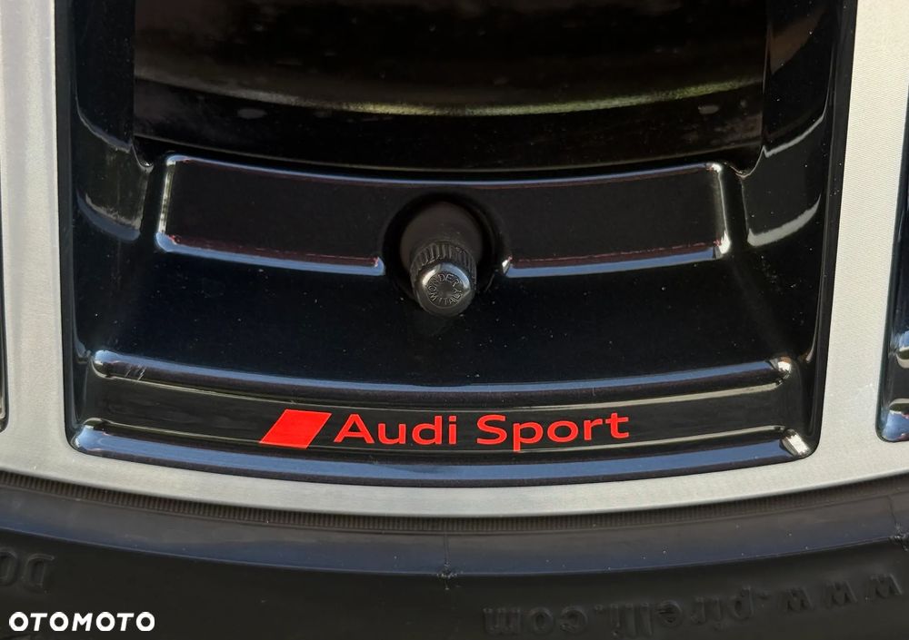 Audi Q5 Sportback 40 TDI quattro S tronic S line - 32