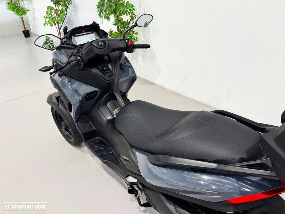 Yamaha Tricity - 8