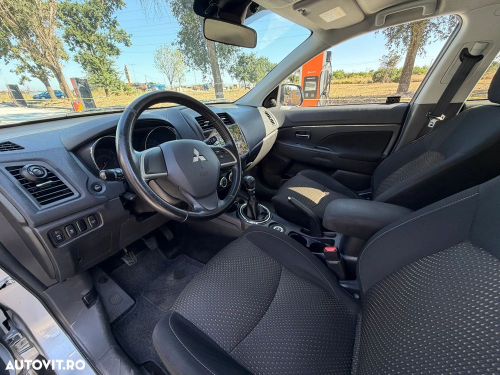 Mitsubishi ASX - 13