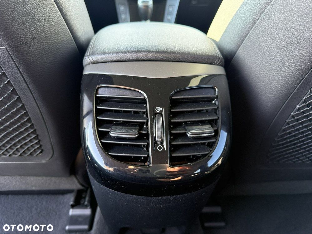 Hyundai i40 Kombi 1.7 CRDi Premium - 11