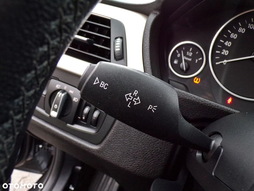 BMW Seria 3 320d - 20