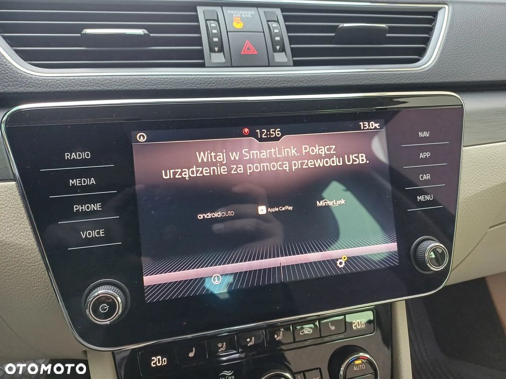 Skoda Superb 2.0 TDI Style DSG - 20