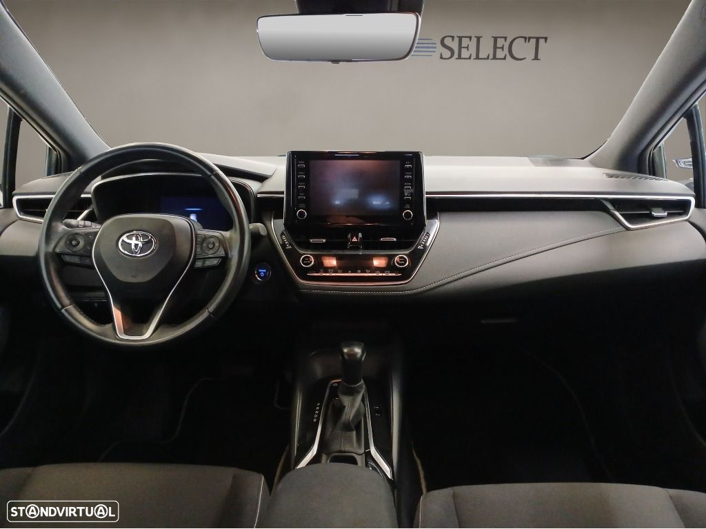 Toyota Corolla Touring Sports - 11