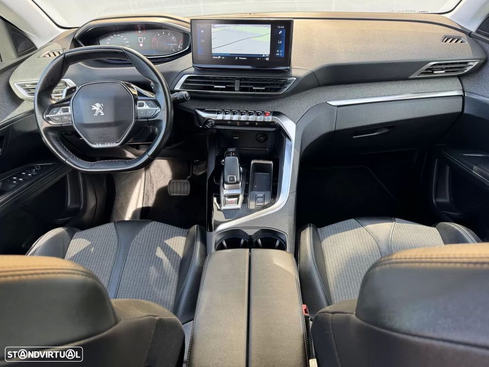Peugeot 3008 PureTech 130 Stop & Start GPF EAT8 Allure Pack - 29