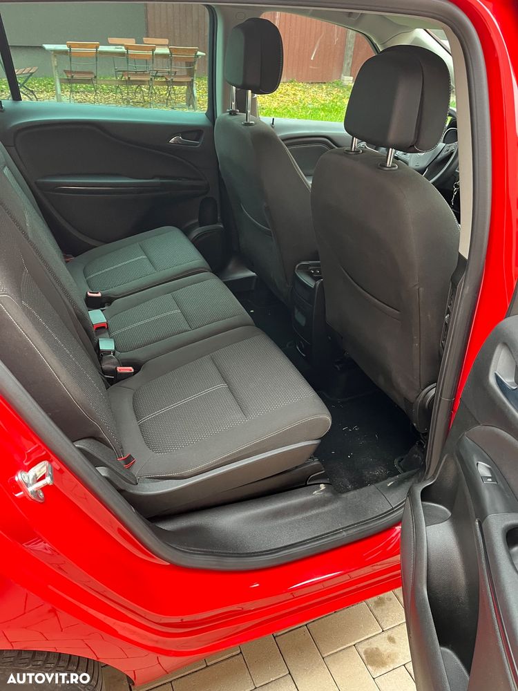 Opel Zafira - 11