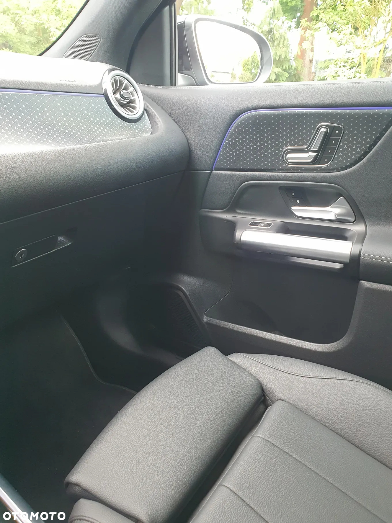Mercedes-Benz GLA 250 - 14