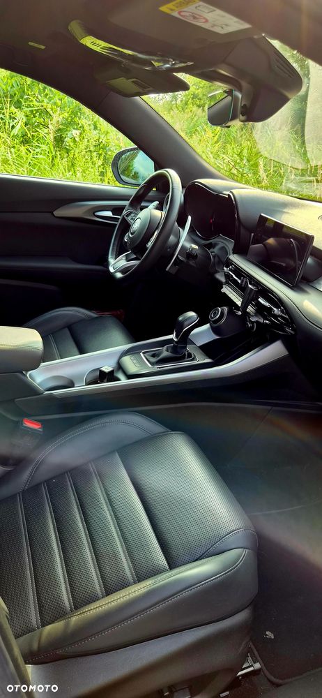 Alfa Romeo Tonale 1.3 VGT Q4 Ti - 12