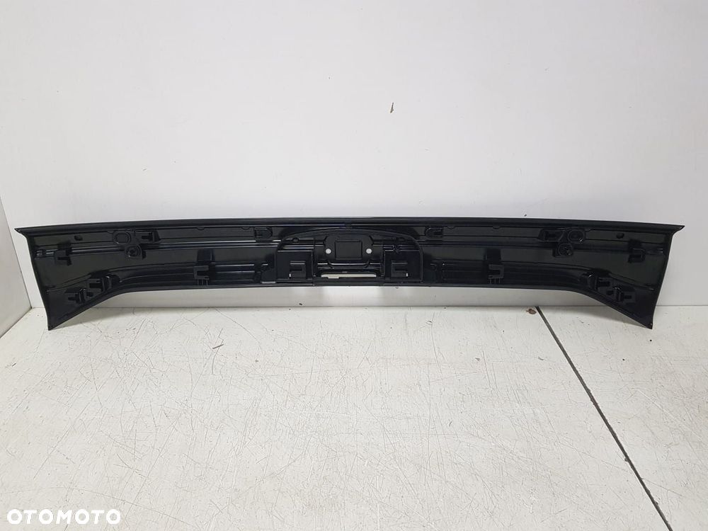 ORYGINALNA BLENDA KLAPY TYLNEJ  VW T-CROSS 18-24 2GM827577H - 2