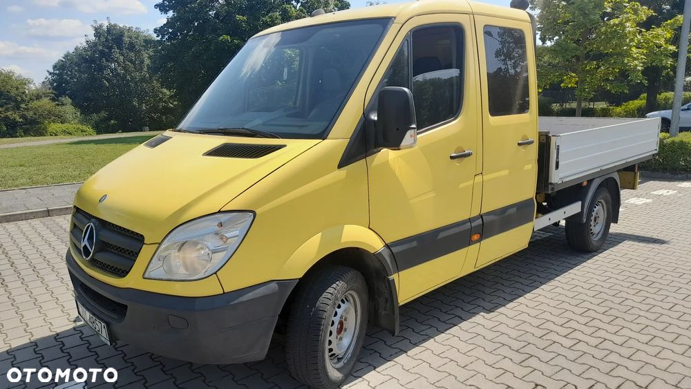 Mercedes-Benz Sprinter - 9