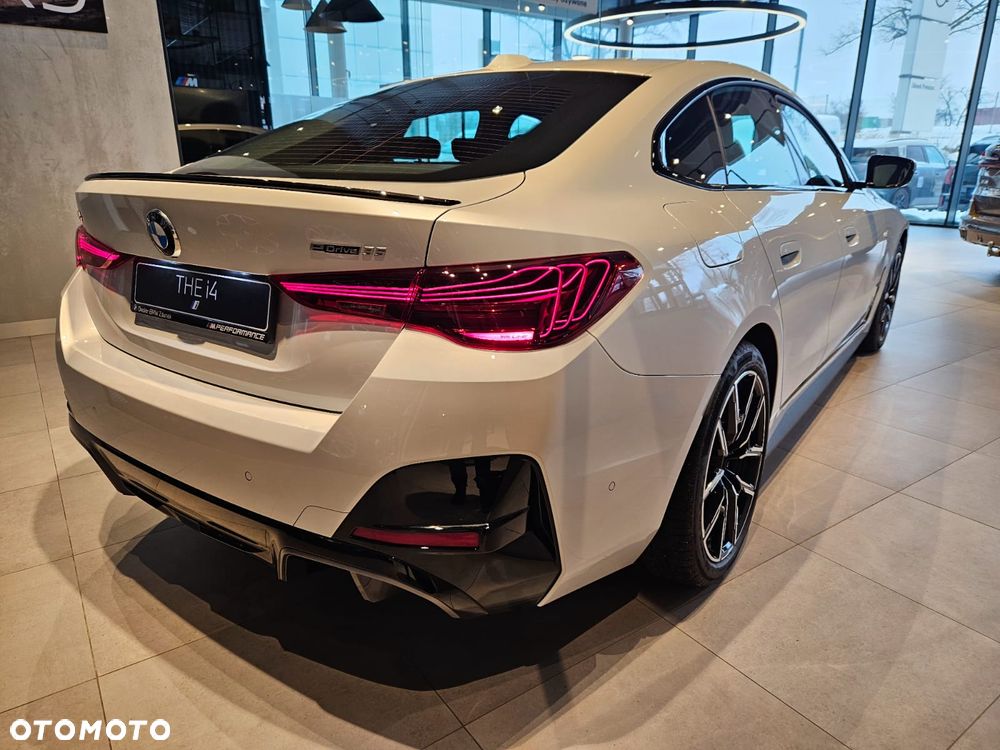 BMW i4 eDrive35 Gran Coupe - 5