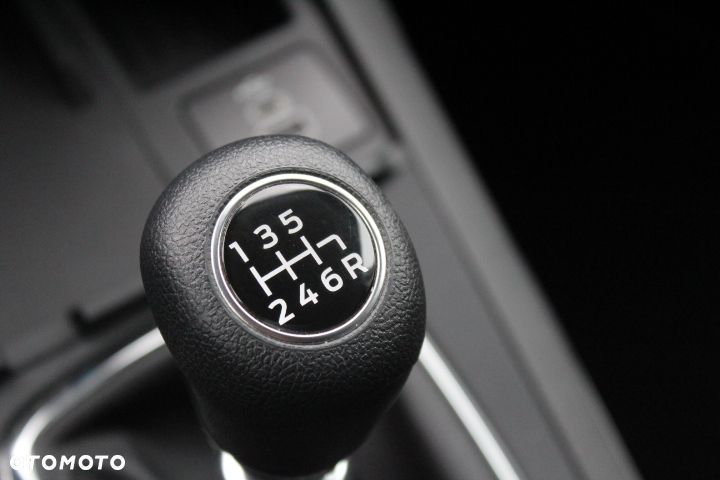 Ford Puma 1.0 EcoBoost Hybrid TITANIUM - 21