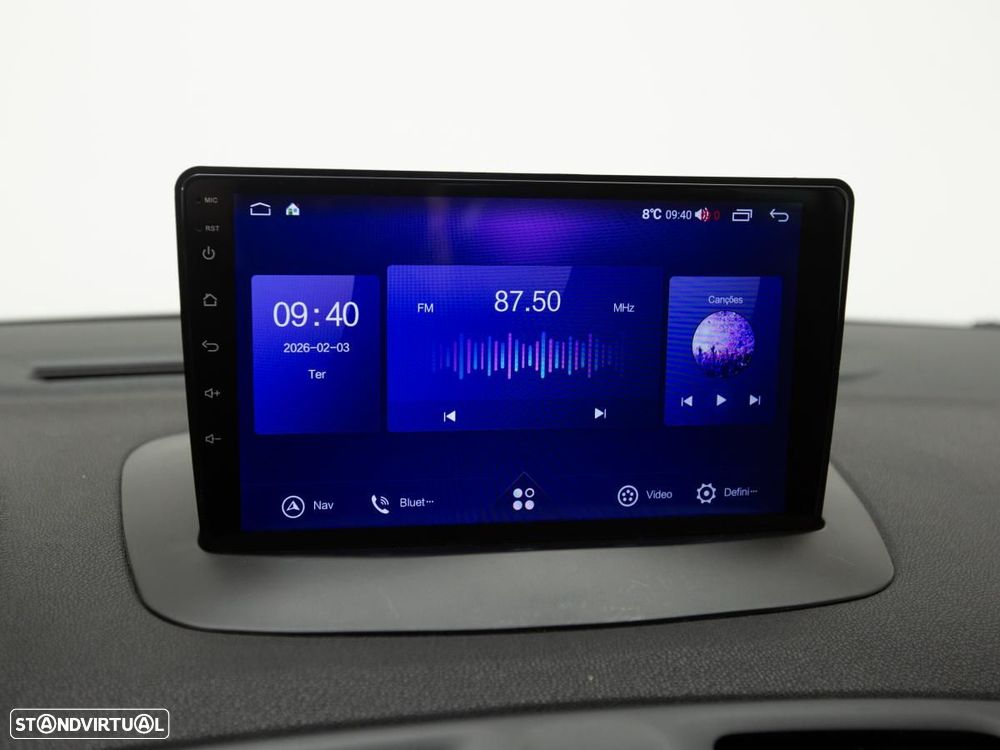 Renault Mégane Sport Tourer - 19