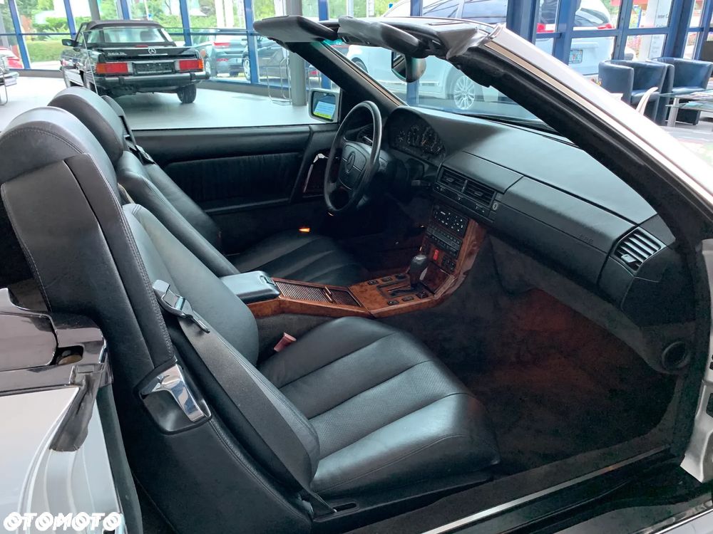 Mercedes-Benz SL - 19