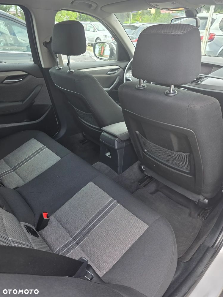 BMW X1 sDrive18d - 25