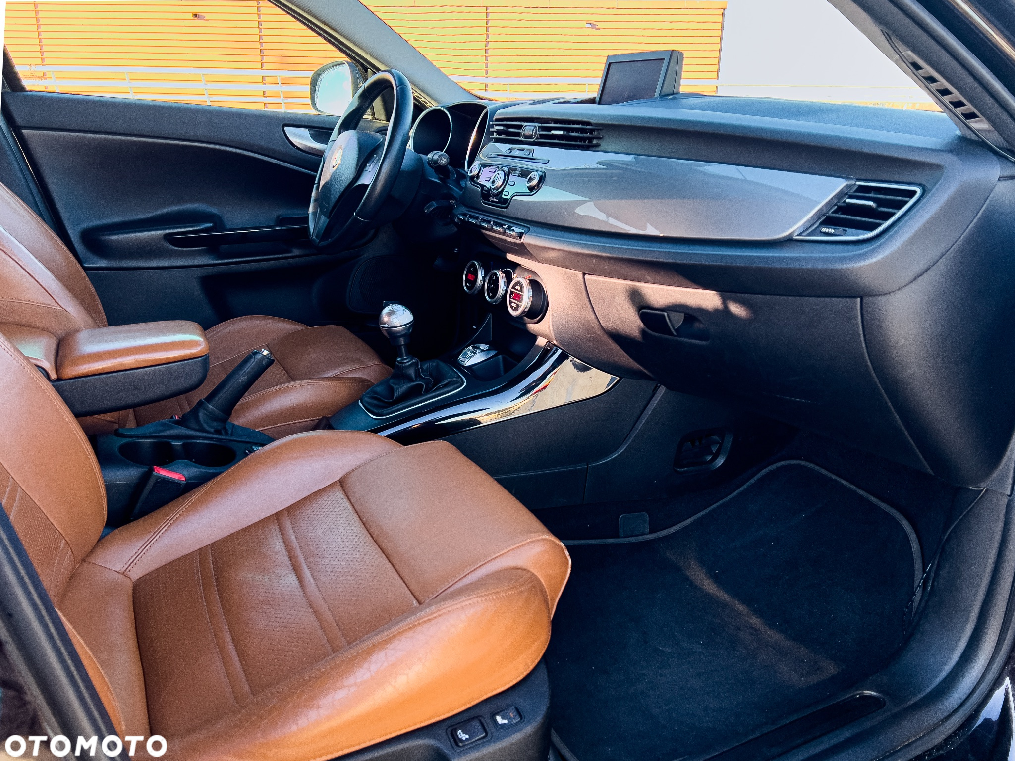 Alfa Romeo Giulietta 2.0 JTDM Distinctive - 10