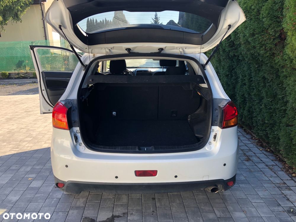 Mitsubishi ASX 1.6 Blue Sky Edition - 11