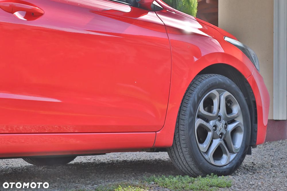 Hyundai i20 - 13