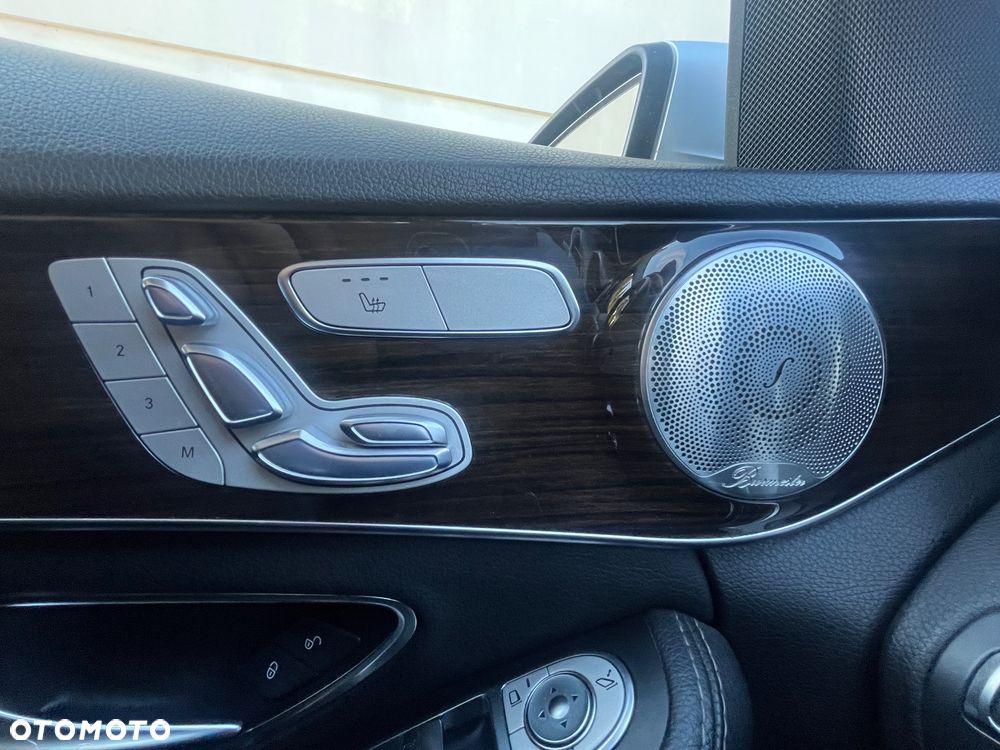 Mercedes-Benz Klasa C 300 7G-TRONIC - 19