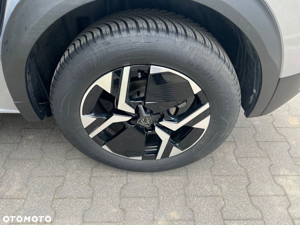 Peugeot 2008 1.2 PureTech GT S&S EAT8 - 11