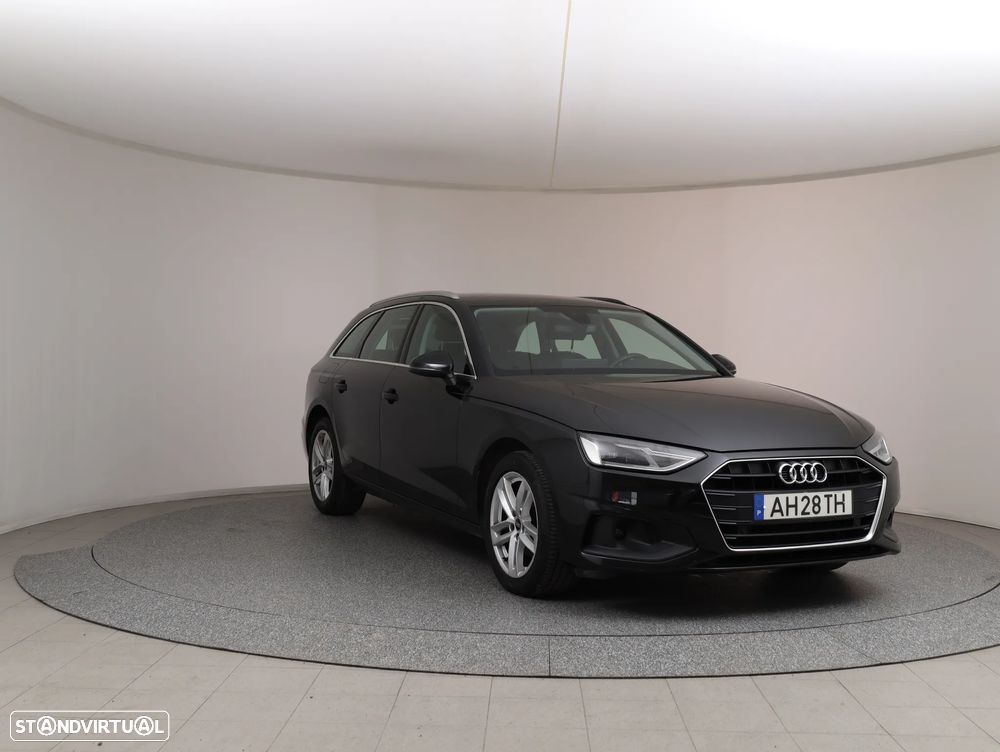 Audi A4 Avant 30 TDI S tronic - 5