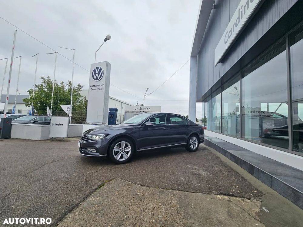 Volkswagen Passat 2.0 TDI DSG Highline - 3