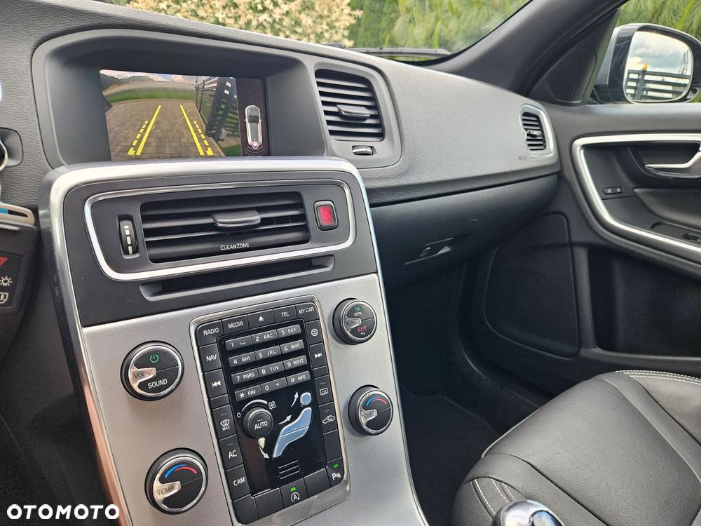 Volvo V60 - 18