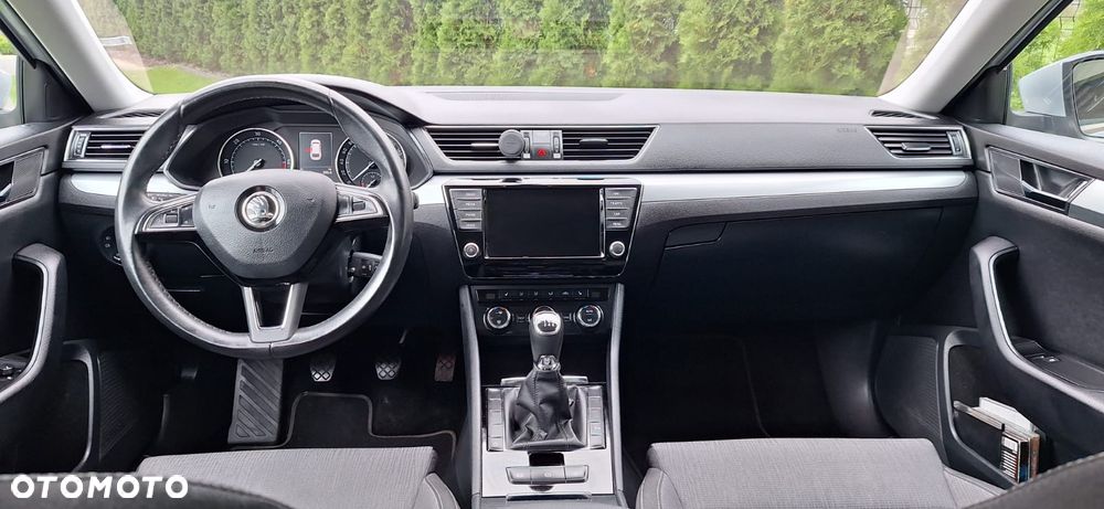 Skoda Superb 1.6 TDI GreenLine - 7