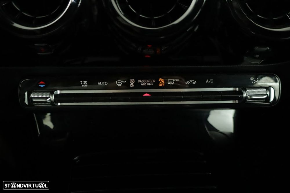 Mercedes-Benz A 200 Standard - 13
