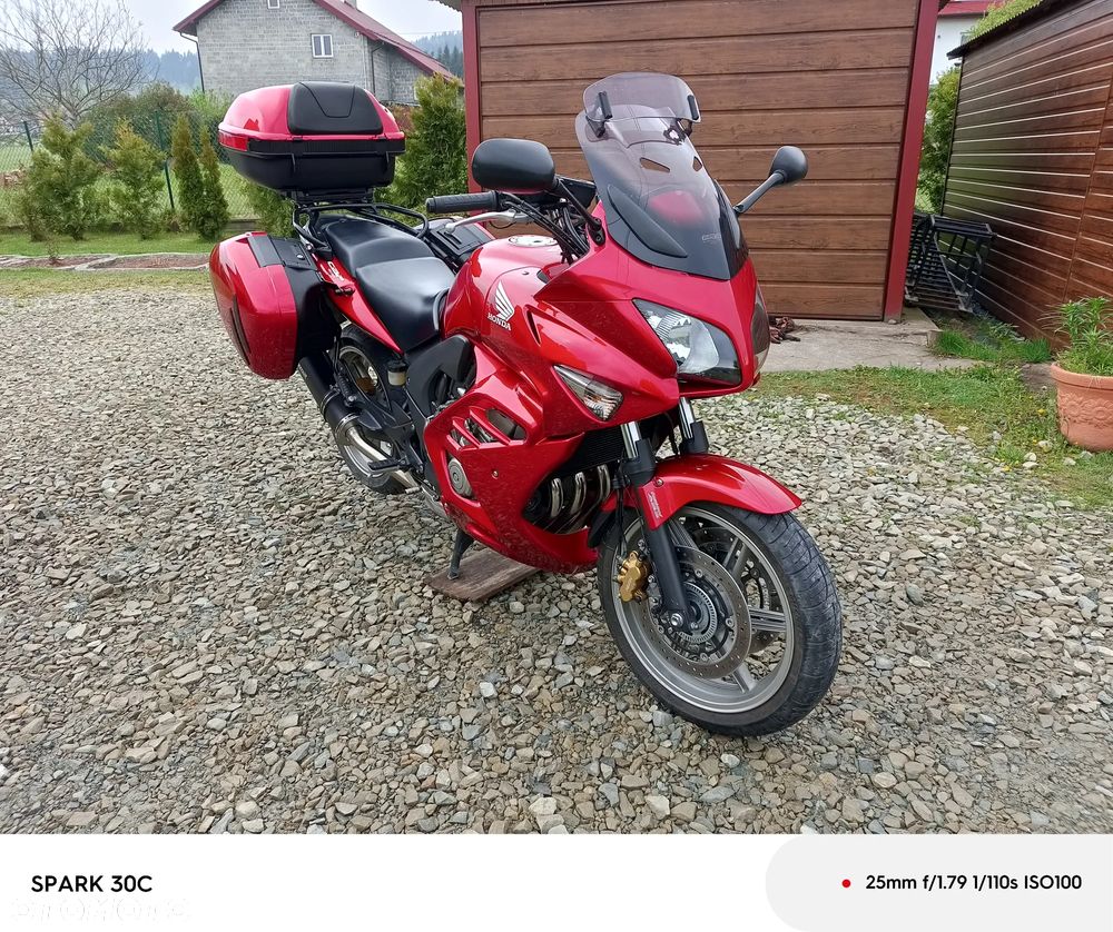 Honda CBF - 2