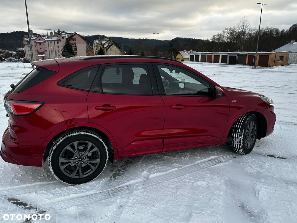 Ford Kuga 2.0 TDCi FWD ST-Line - 18