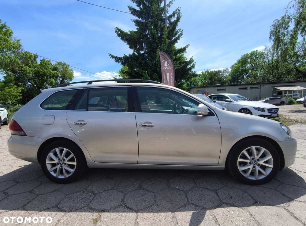 Volkswagen Golf - 5