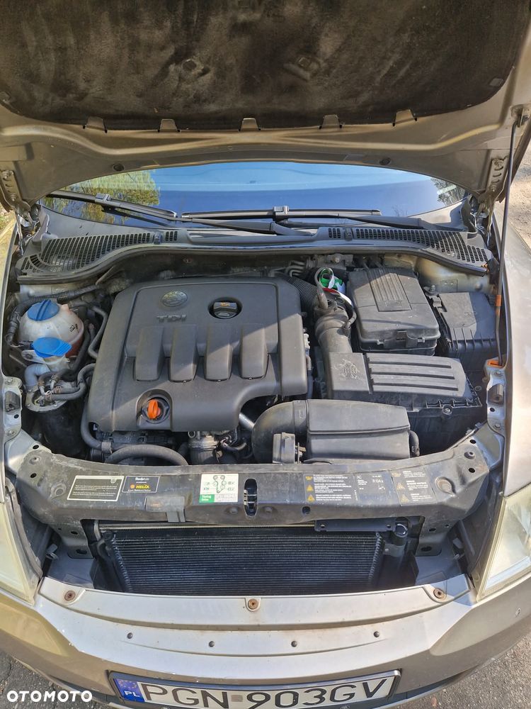 Skoda Octavia 2.0 TDI DPF Elegance DSG - 10