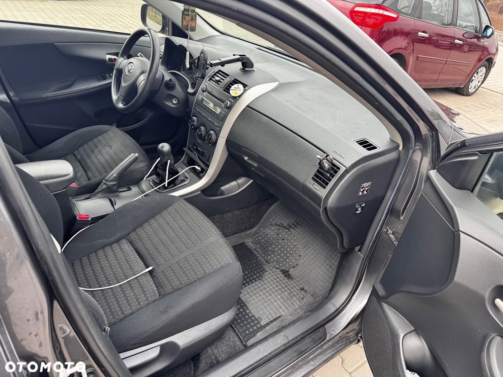 Toyota Corolla 1.6 VVT-i Terra - 20