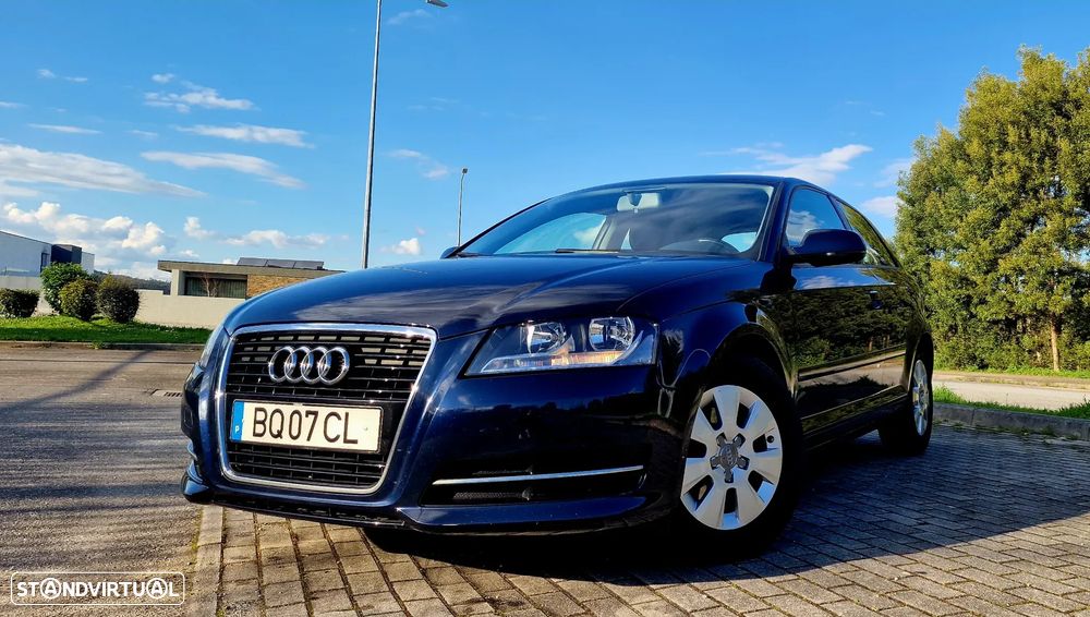 Audi A3 1.6 TDI Attraction - 4