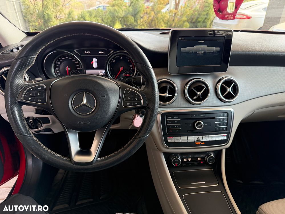 Mercedes-Benz GLA 200 d 4MATIC Aut. - 2