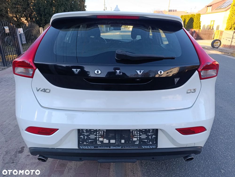 Volvo V40 D3 You - 26