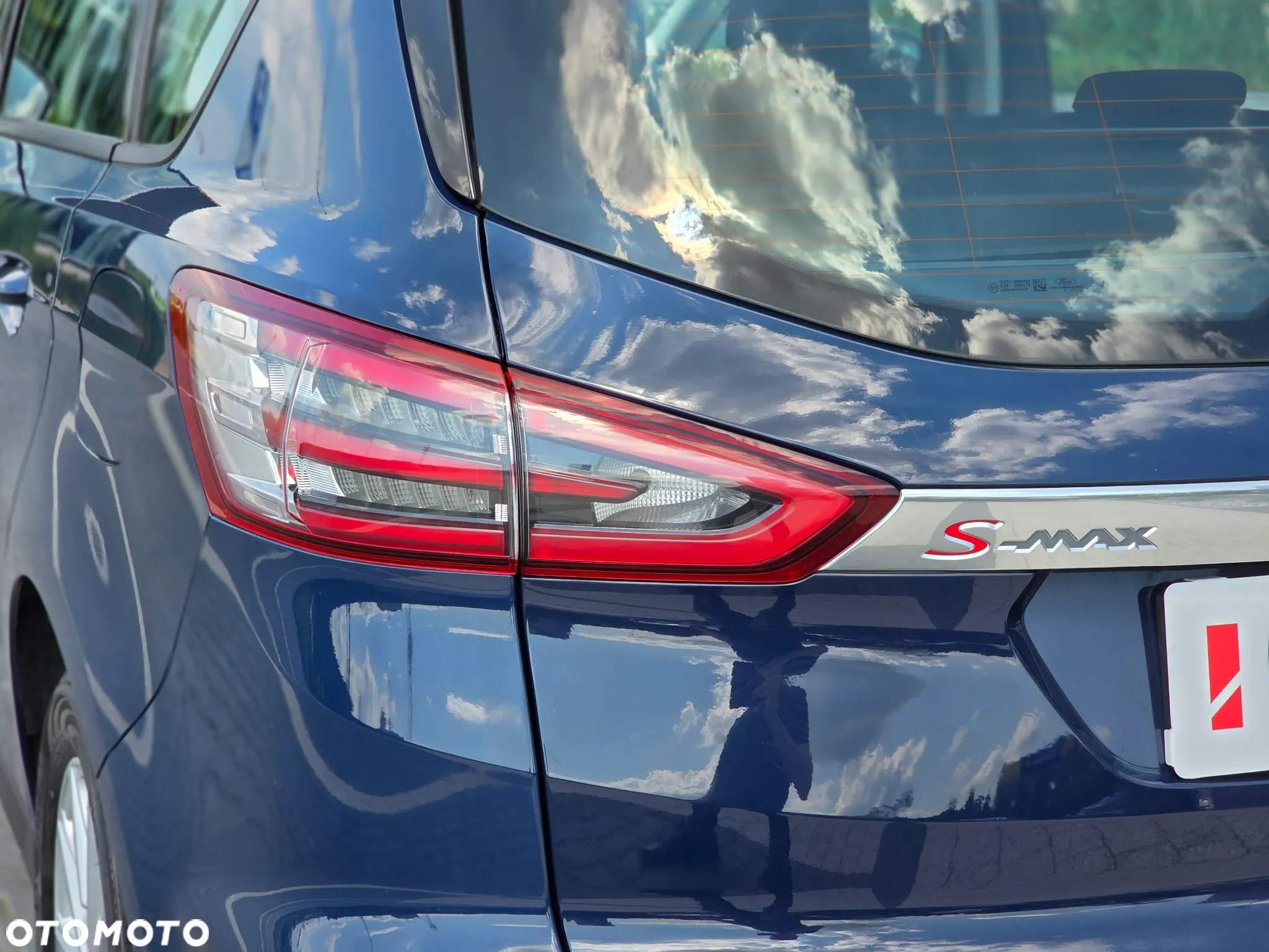 Ford S-Max 1.5 EcoBoost Titanium - 24