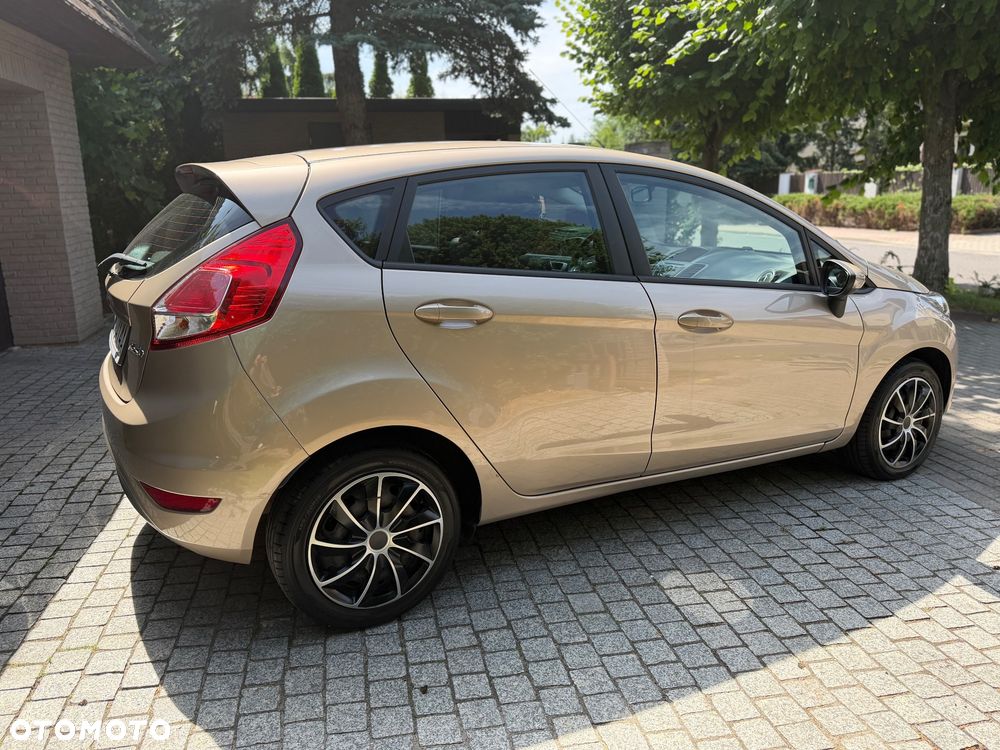 Ford Fiesta - 4