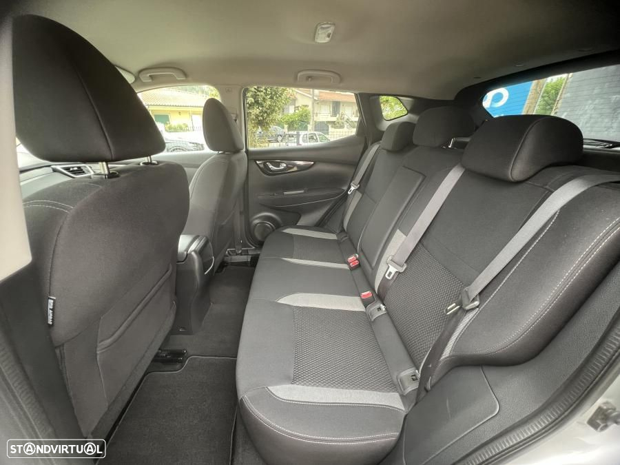 Nissan Qashqai 1.5 dCi N-Style DCT - 21