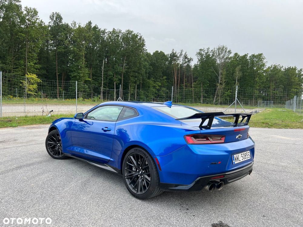 Chevrolet Camaro - 4