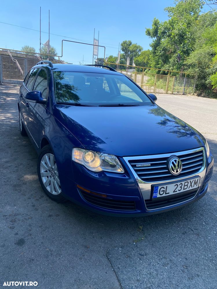 Volkswagen Passat 1.9 TDI DPF Trendline BlueMotion - 1