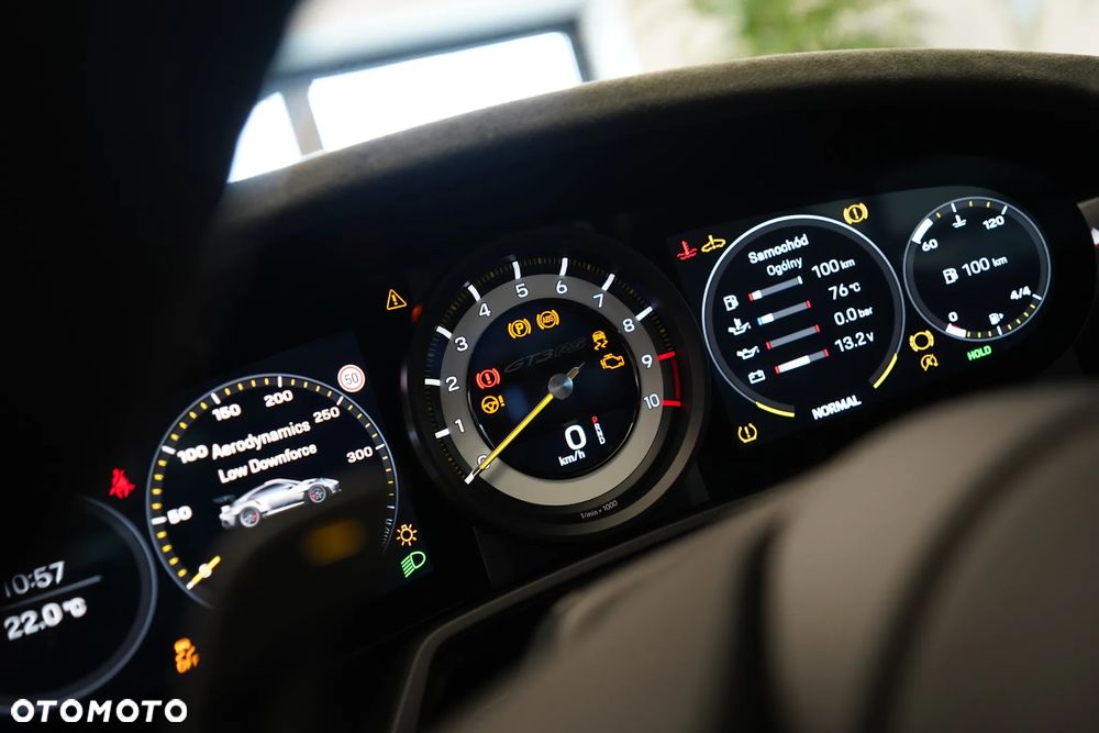 Porsche 911 GT3 RS - 16