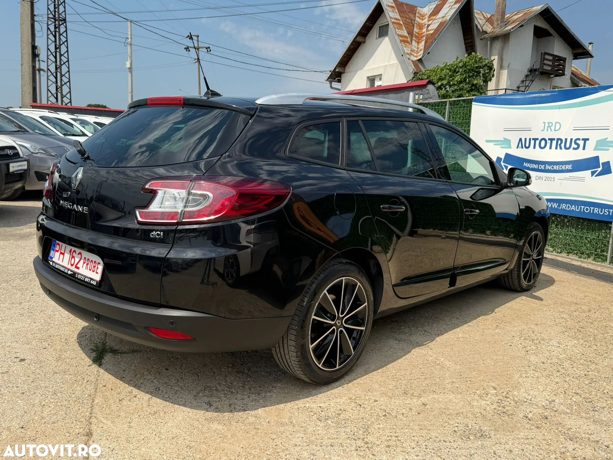 Renault Megane ENERGY dCi 110 Start & Stop Bose Edition - 23