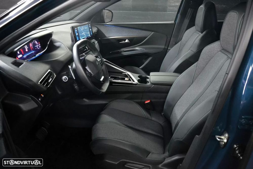 Peugeot 3008 1.5 BlueHDi Allure Pack EAT8 - 21