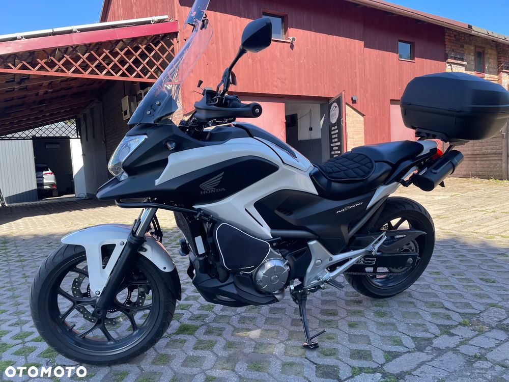 Honda NC - 6