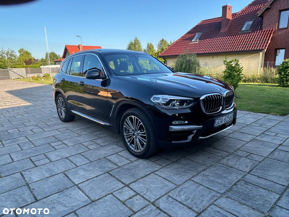 BMW X3 xDrive30i GPF Luxury Line - 4