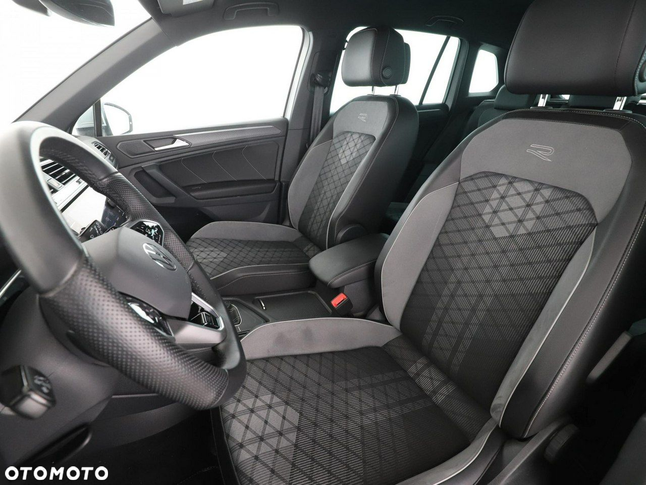 Volkswagen Tiguan 2.0 TDI SCR DSG R-Line - 14