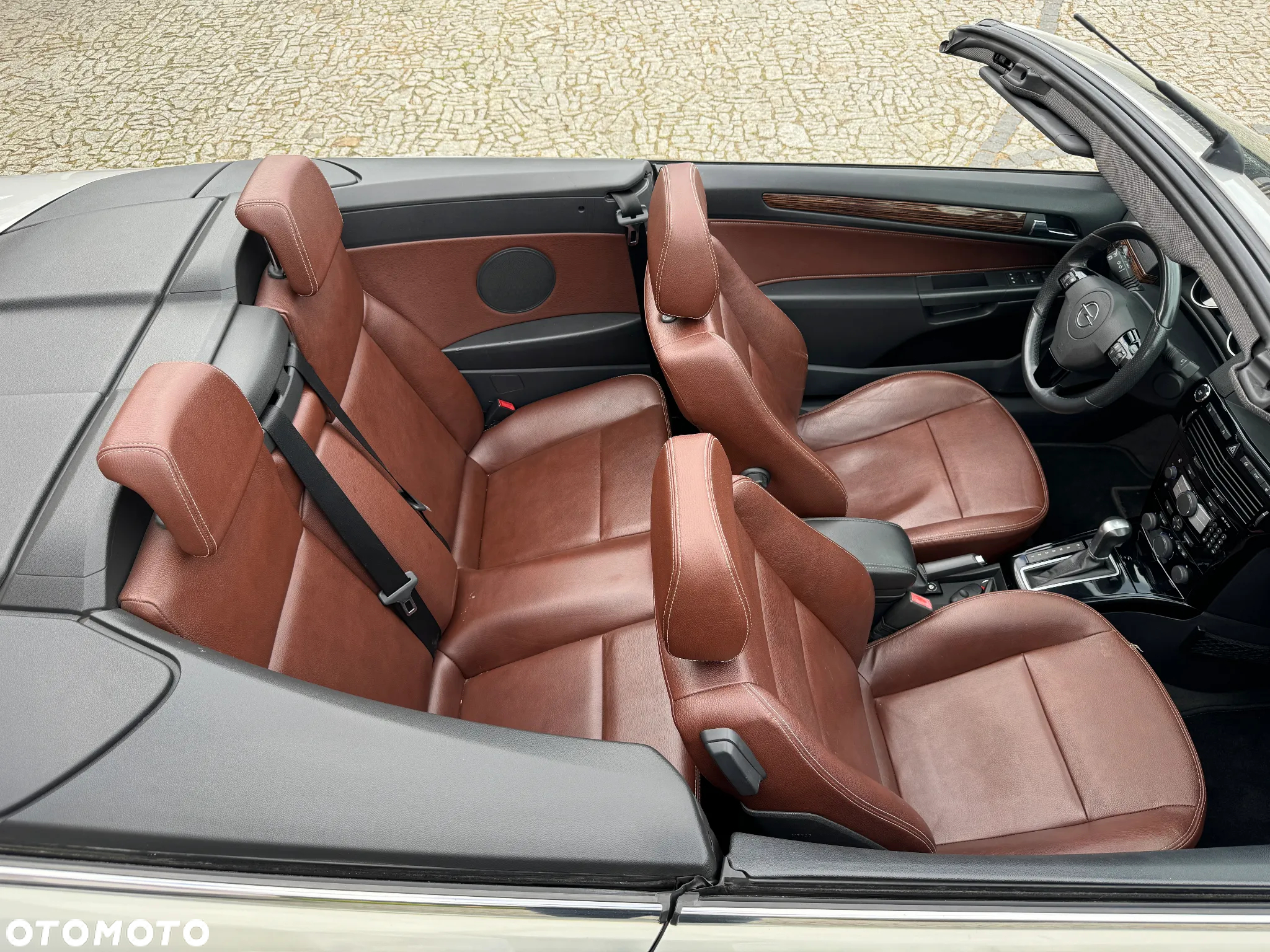 Opel Astra Twin Top 1.8 Automatik Cosmo - 21