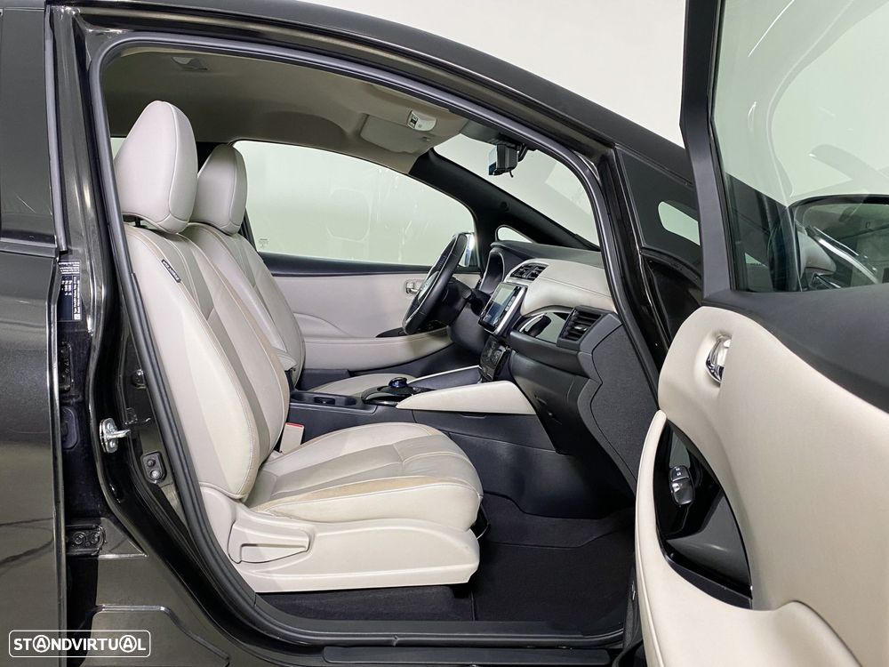 Nissan Leaf Tekna - 19