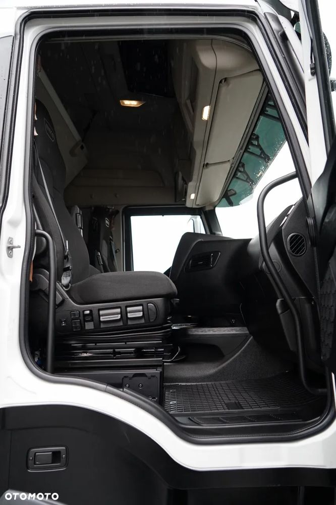 Iveco S-WAY / 480 / RETARDER / KLIMA POSTOJOWA / OPONY 100% / EURO 6 - 36